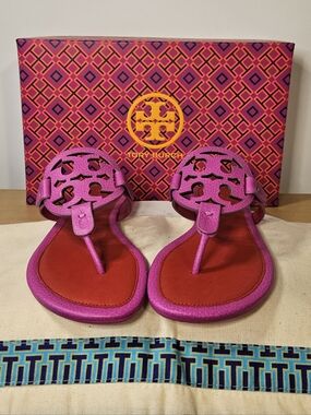 Tory Burch Pink Miller Sandals in RARE Pink/Red 💕